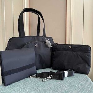 Lululemon New Parent Tote 20L in Black New with Tag